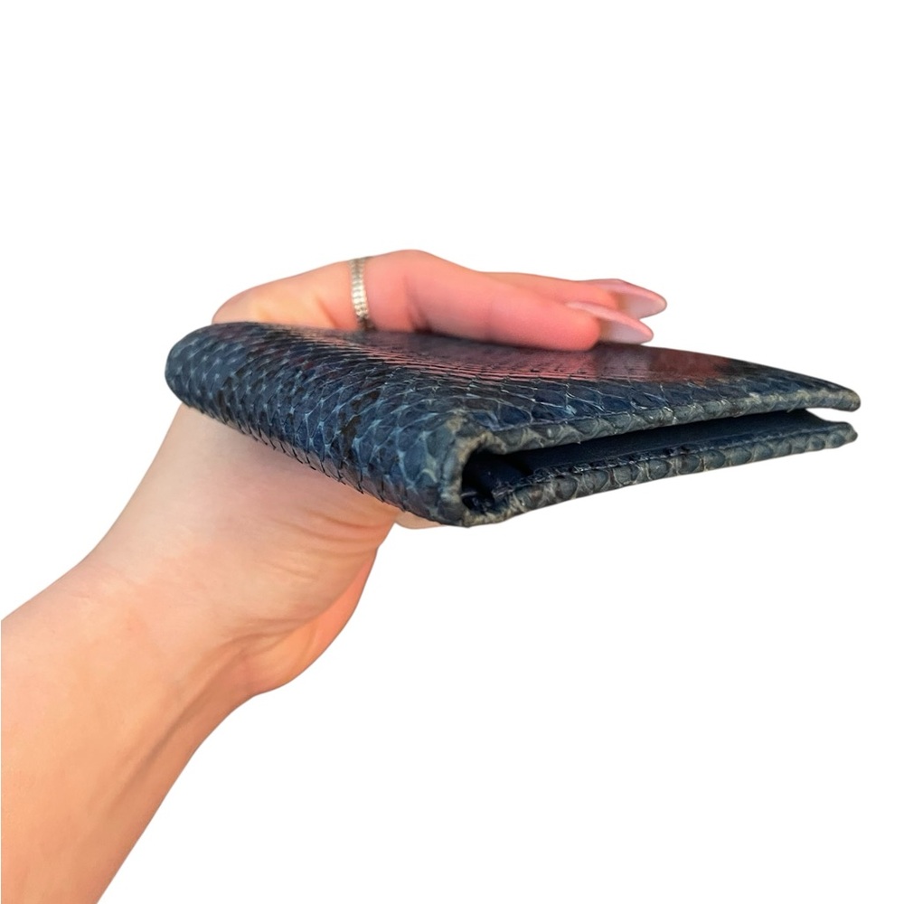Vintage Gucci Blue Python Leather Wallet - image 8